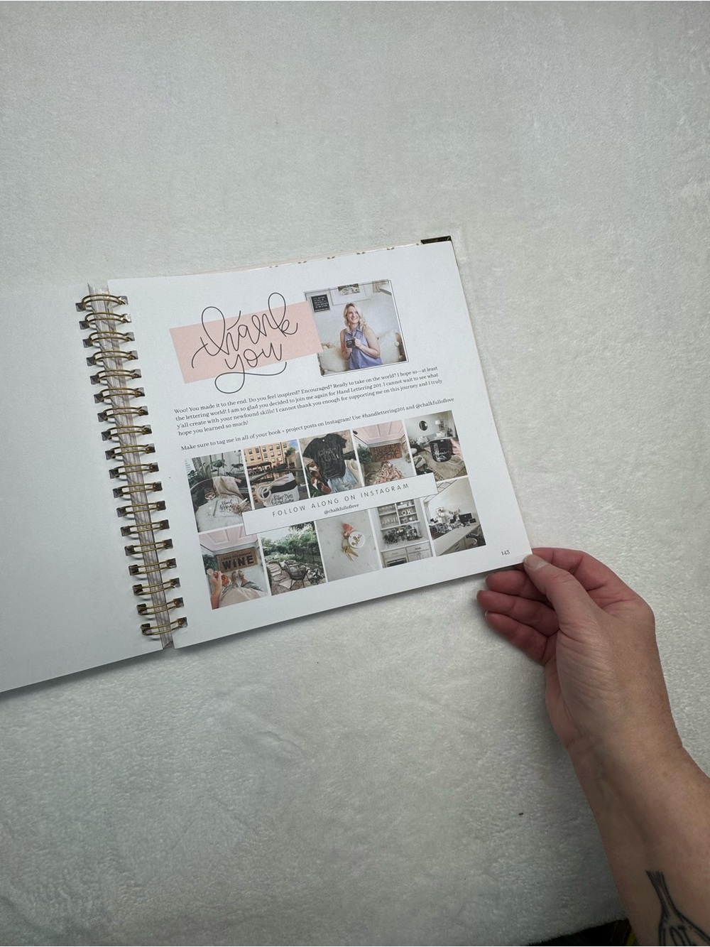 Hand Lettering 201 Intermediate Lettering + Design Basics - White & Gold - Picture 7 of 11